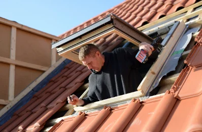 Pose de fenêtres de toit Velux à Pressignac